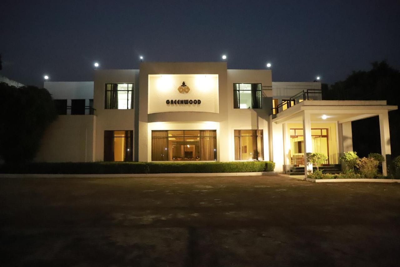 Greenwood Hotel Khajurāho エクステリア 写真