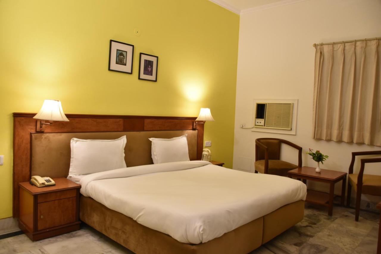 Greenwood Hotel Khajurāho エクステリア 写真