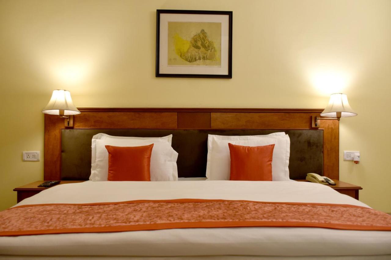 Greenwood Hotel Khajurāho エクステリア 写真